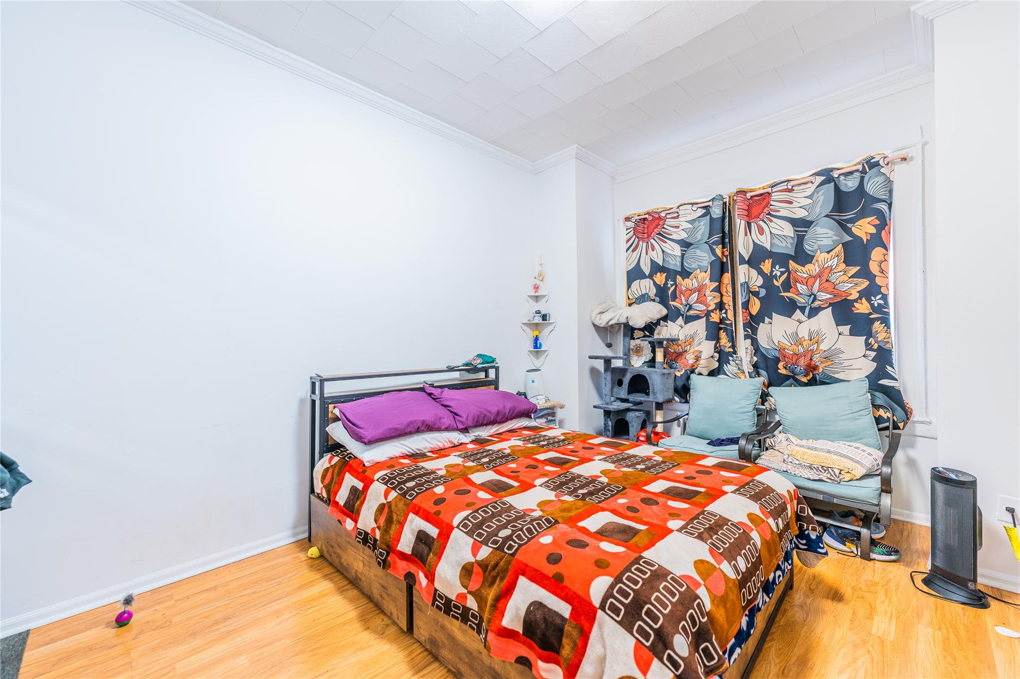 #18 photo, 78-24 68th Road, Middle Village , NY 11379