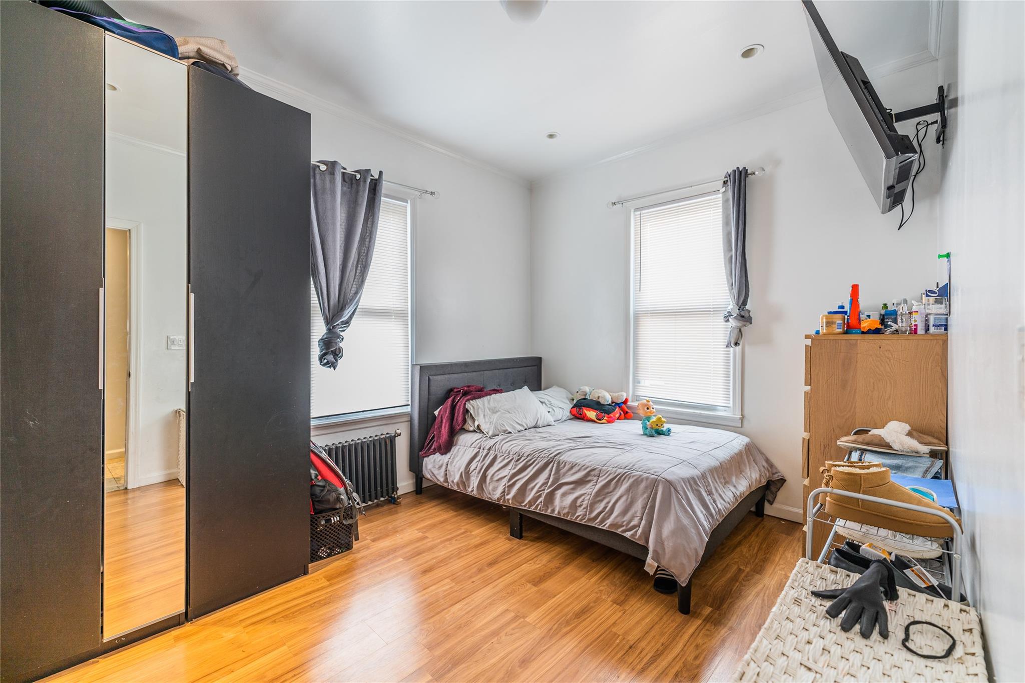 #9 photo, 78-24 68th Road, Middle Village , NY 11379