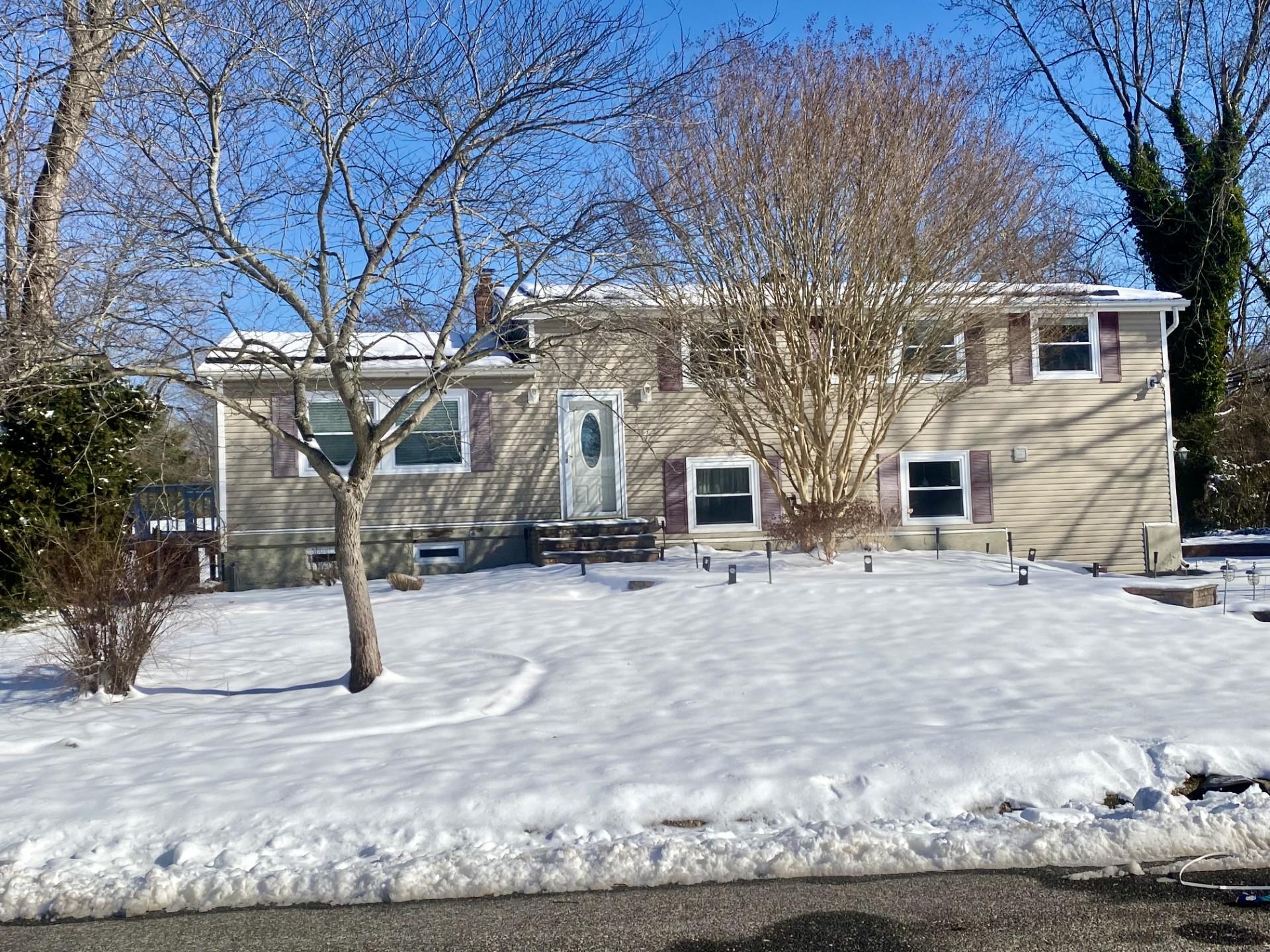 #1 photo, 17 Ferret Lane, East Setauket , NY 11733