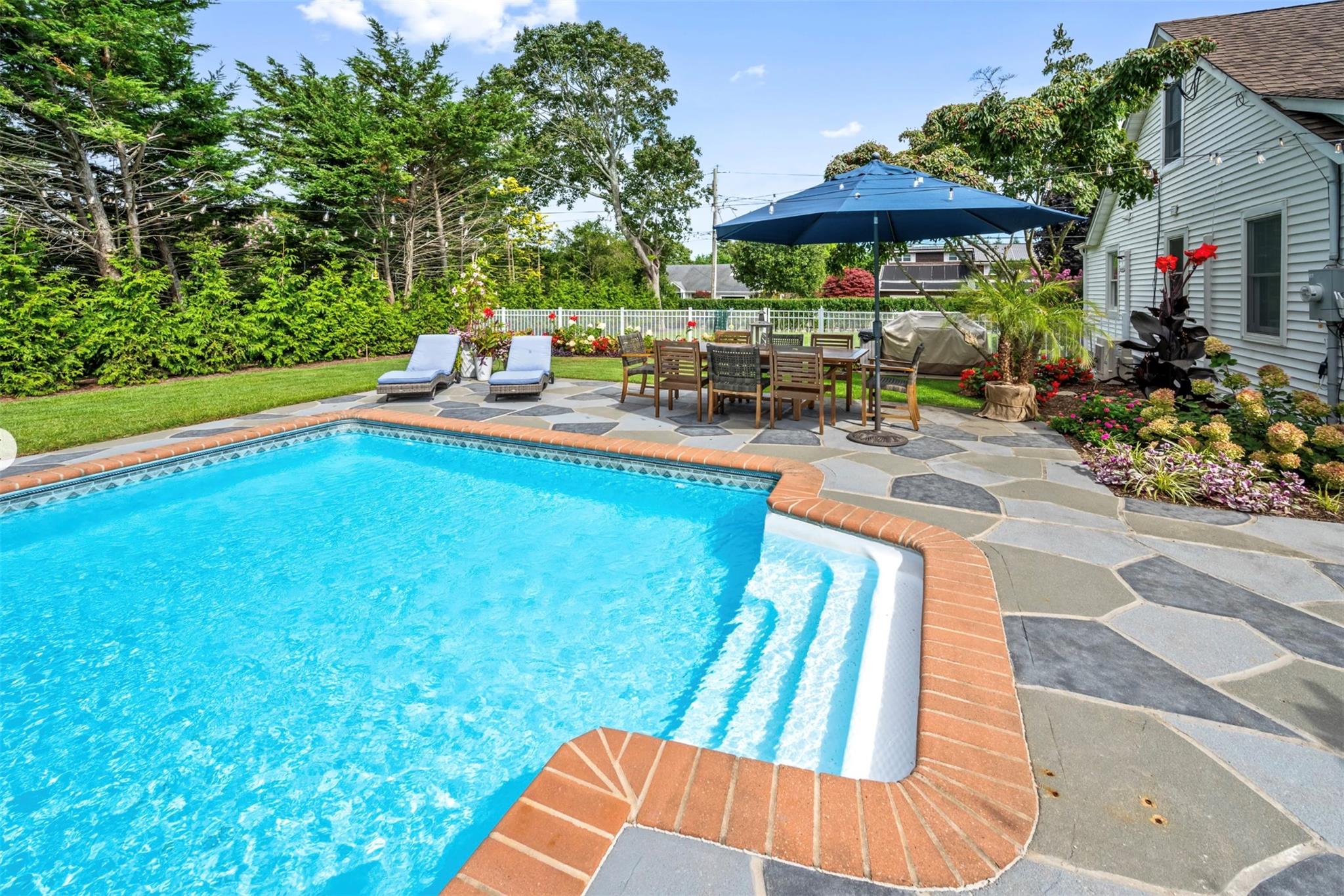 #11 photo, 31 Liberty Street, サフォーク郡 Westhampton Beach , NY 11978