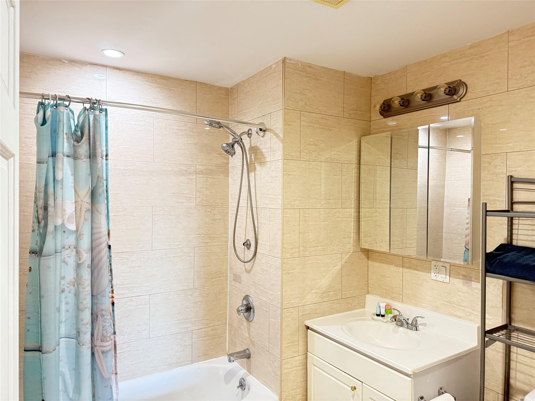 #12 photo, 143-28 41 Avenue, クイーンズ区 Flushing , NY 11355