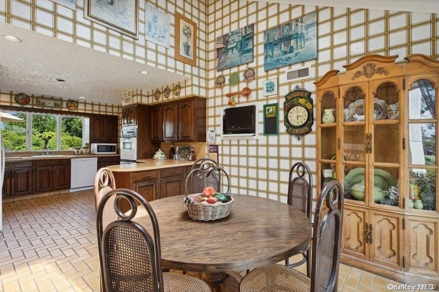 #12 photo, 30 Thixton Drive, ナッソー郡 Hewlett Harbor , NY 11557