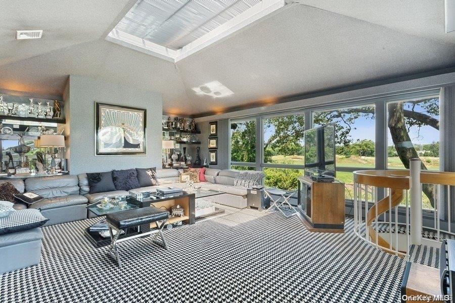 #16 photo, 30 Thixton Drive, ナッソー郡 Hewlett Harbor , NY 11557