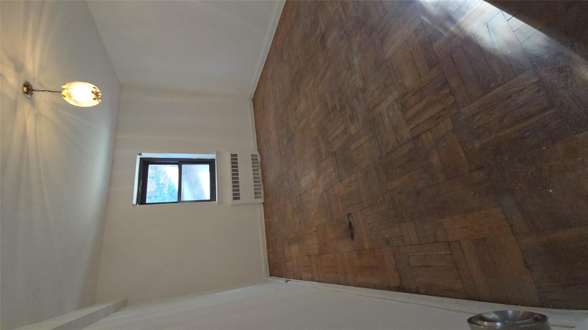 #6 photo, 102-25 67th RD, クイーンズ区 Forest Hills , NY 11375