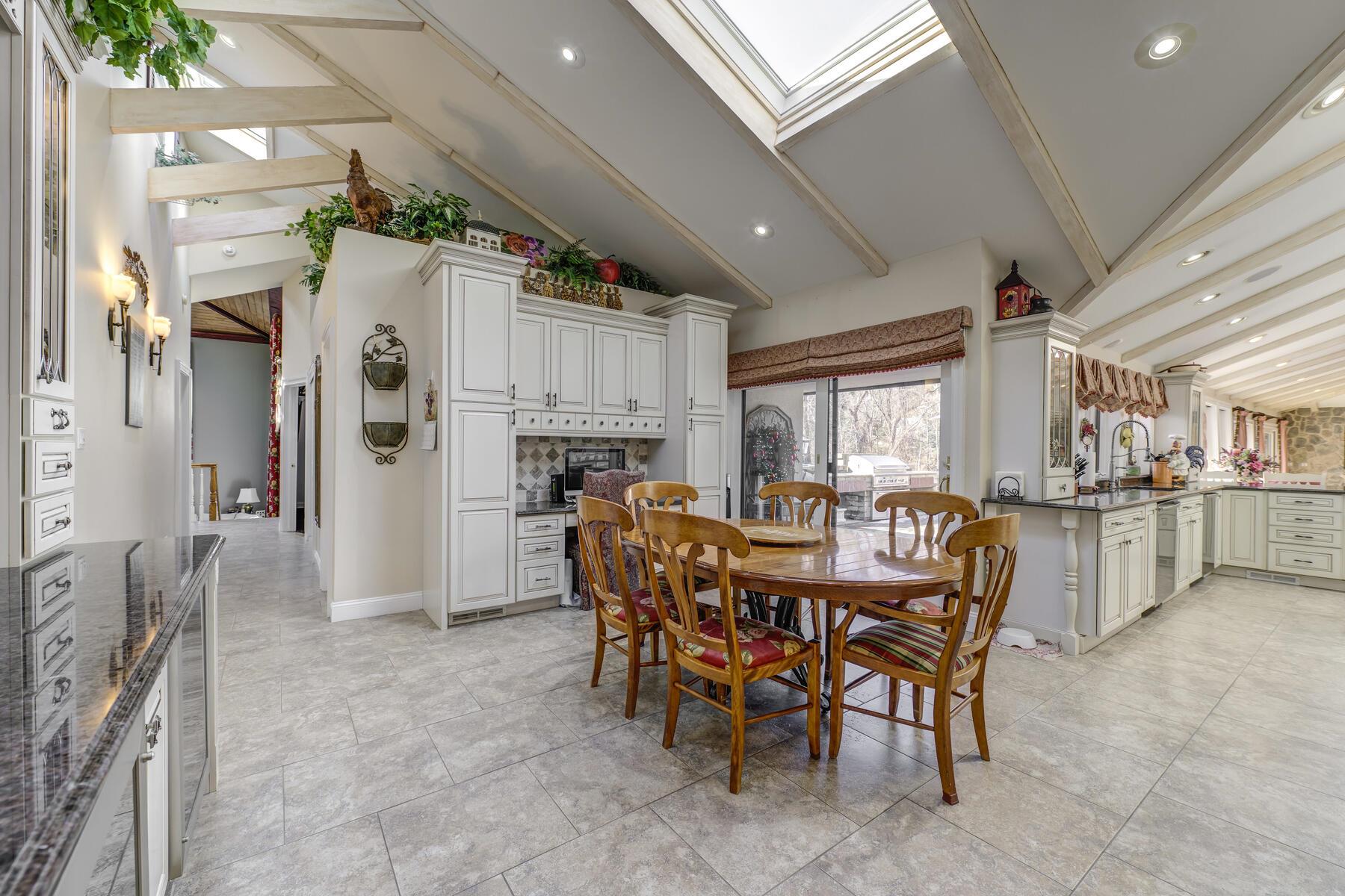 #16 photo, 121 Laurel Lane, ناسو Laurel Hollow , NY 11791