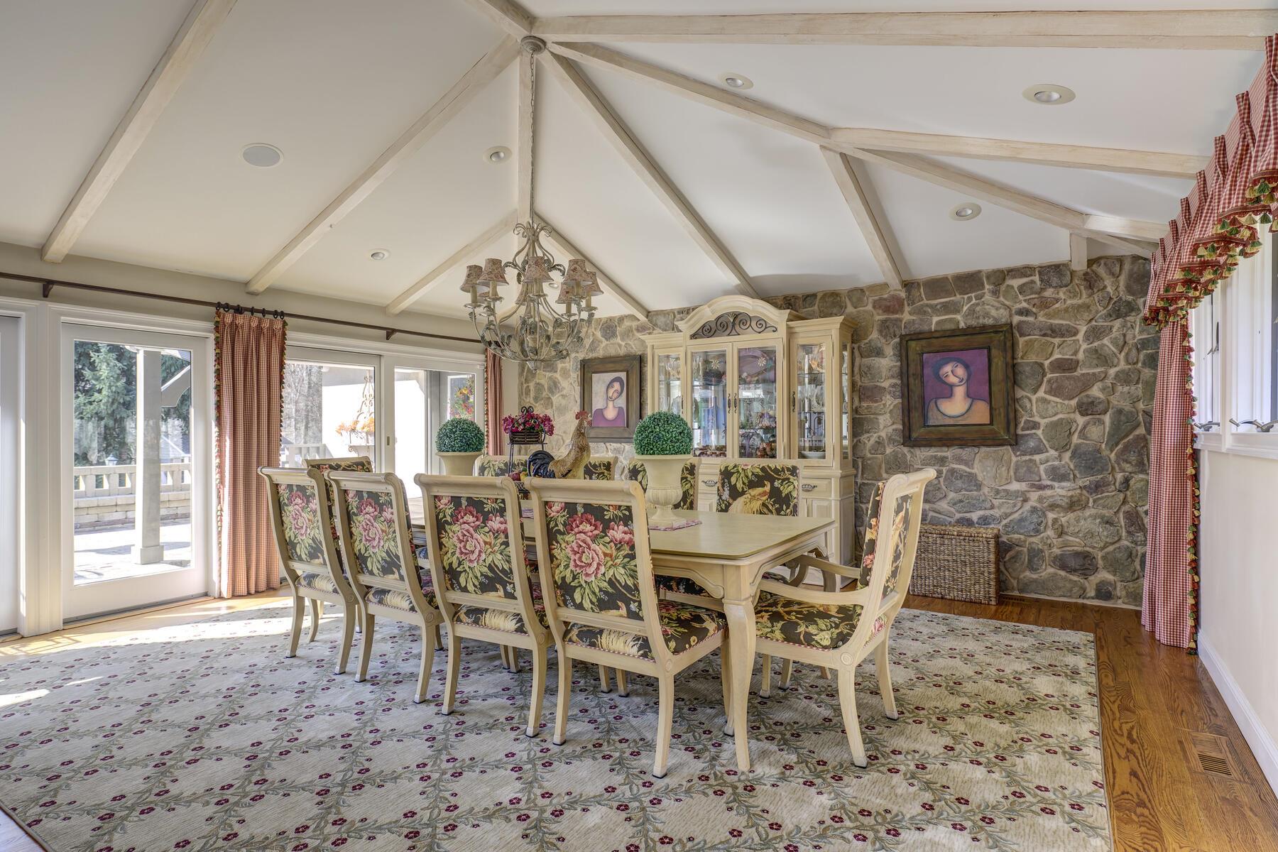 #19 photo, 121 Laurel Lane, ناسو Laurel Hollow , NY 11791