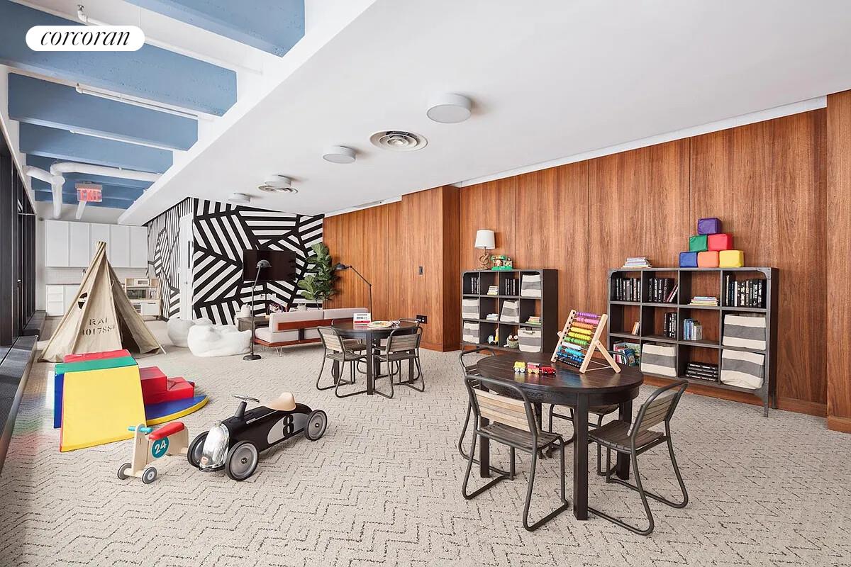 #18 photo, 184 KENT Avenue, ブルックリン区 Williamsburg,North , NY 11249