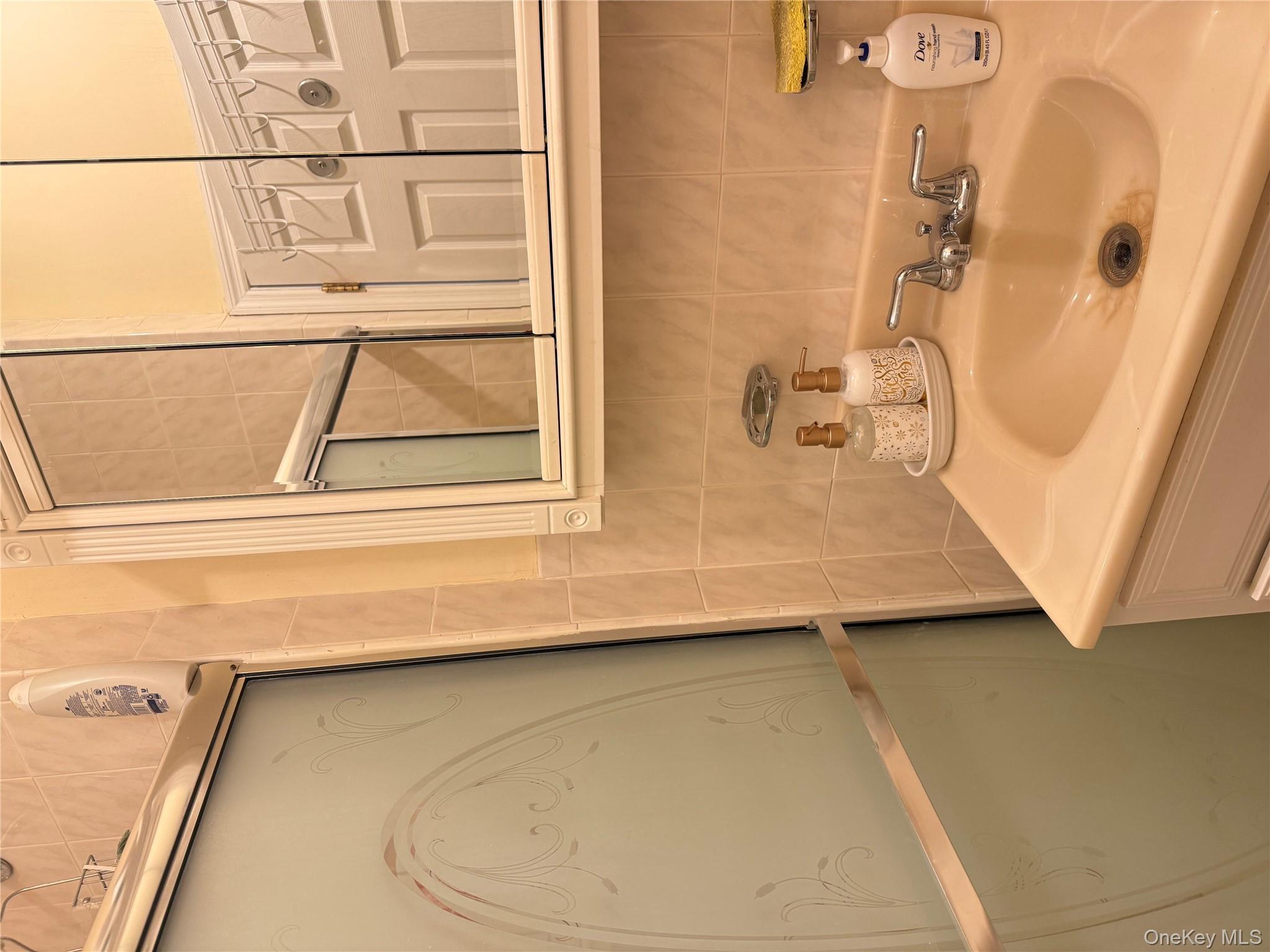 #15 photo, 6813 60th Street, Ridgewood , NY 11385