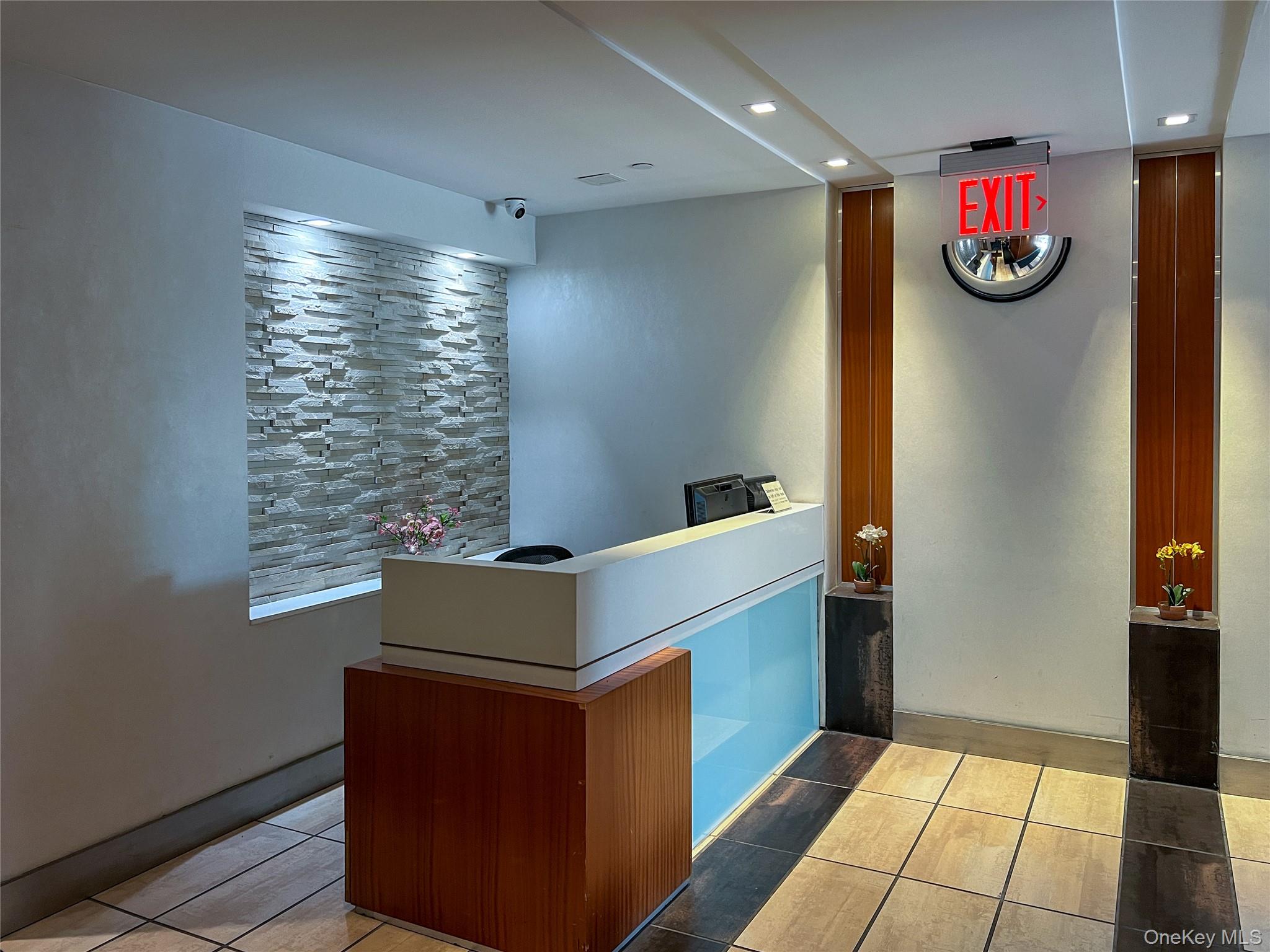 #14 photo, 3585 Greystone Avenue, ブロンクス区 Bronx , NY 10463