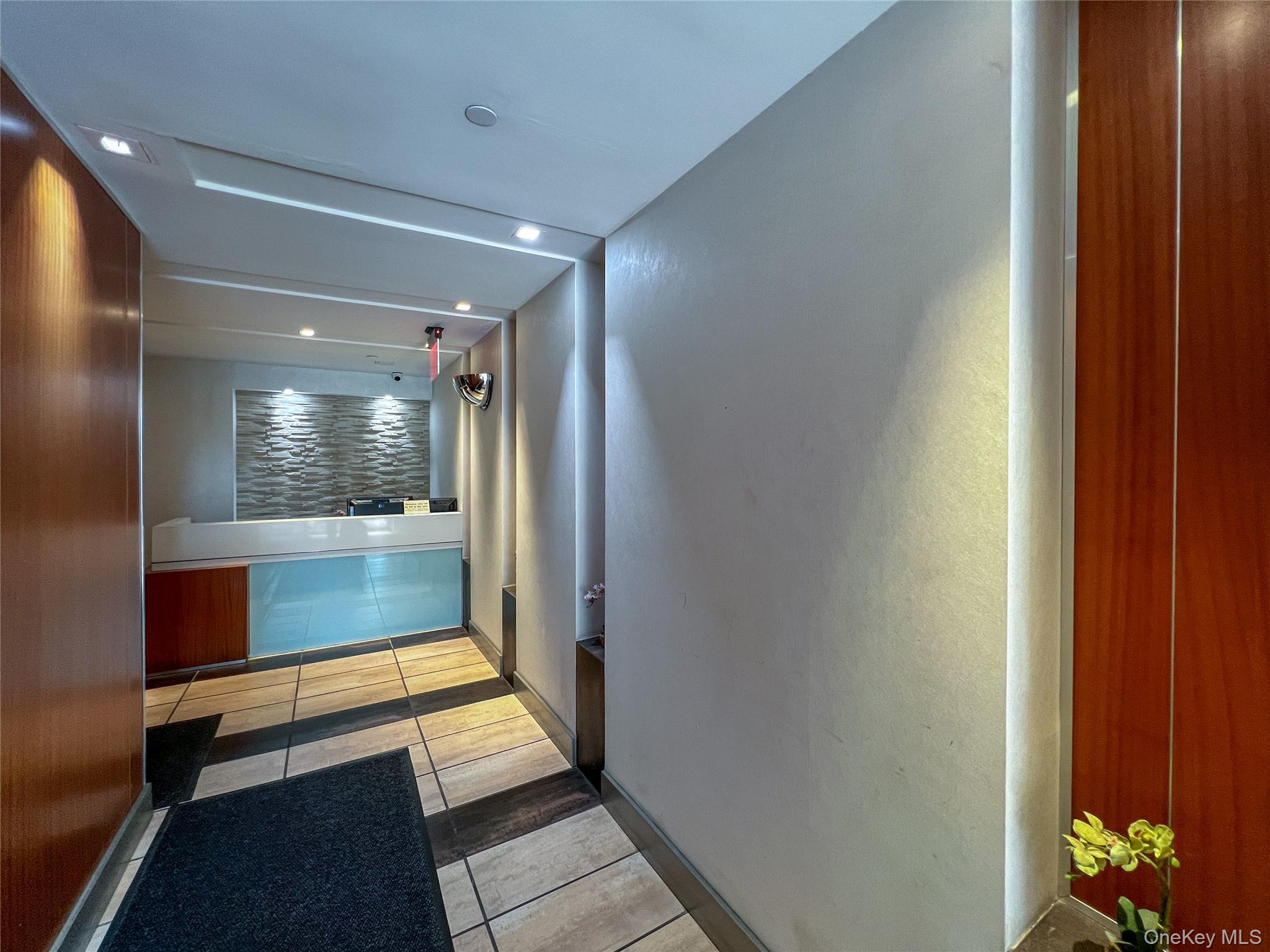 #15 photo, 3585 Greystone Avenue, ブロンクス区 Bronx , NY 10463