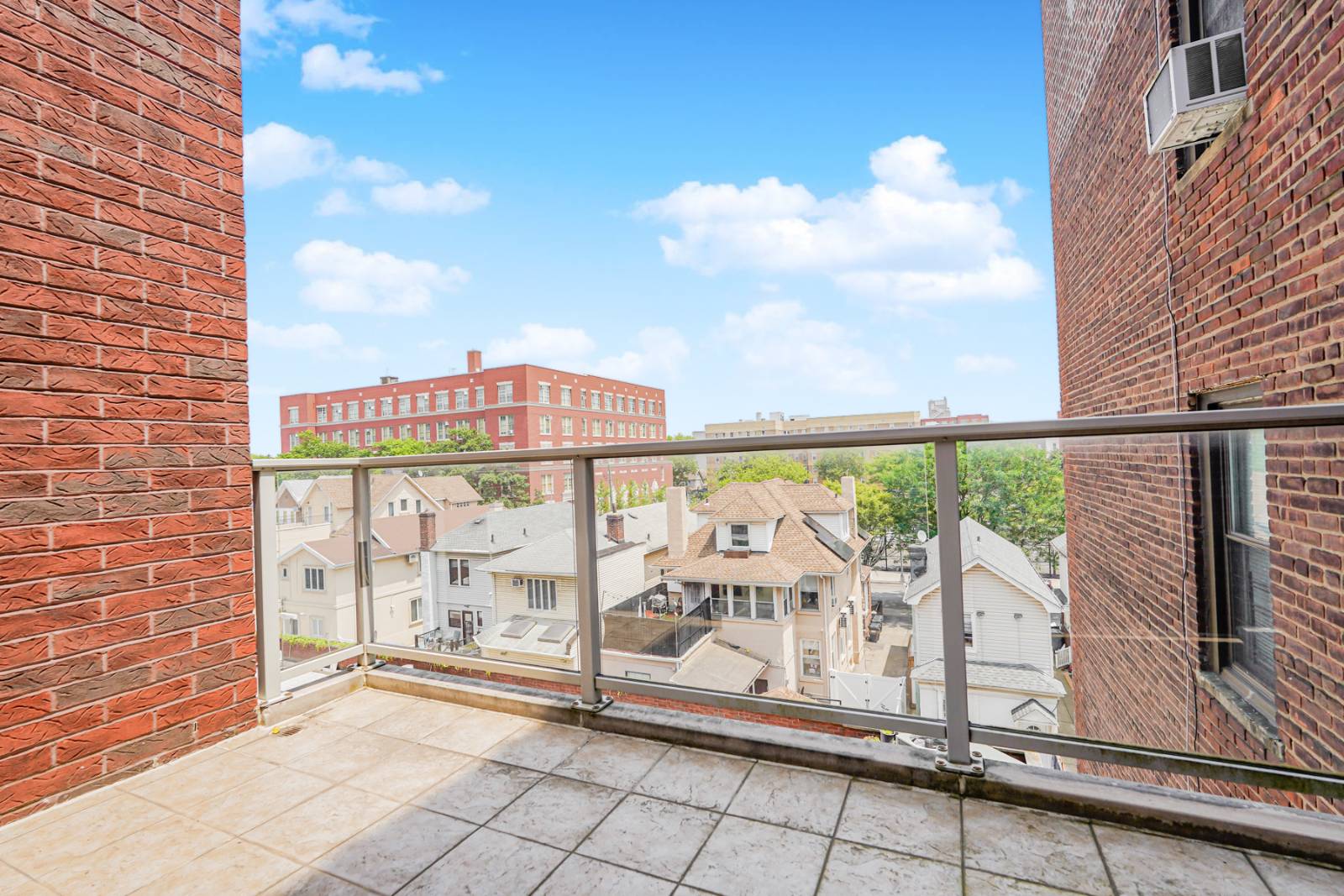 #13 photo, 1689 E 21st Str, apt #D, ブルックリン区 Midwood , NY 11229