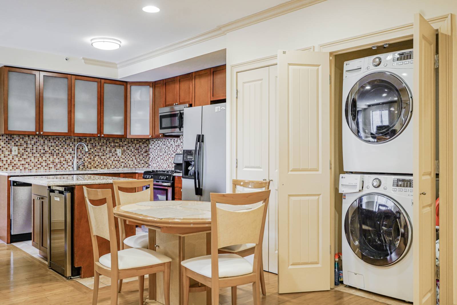 #3 photo, 1689 E 21st Str, apt #D, ブルックリン区 Midwood , NY 11229