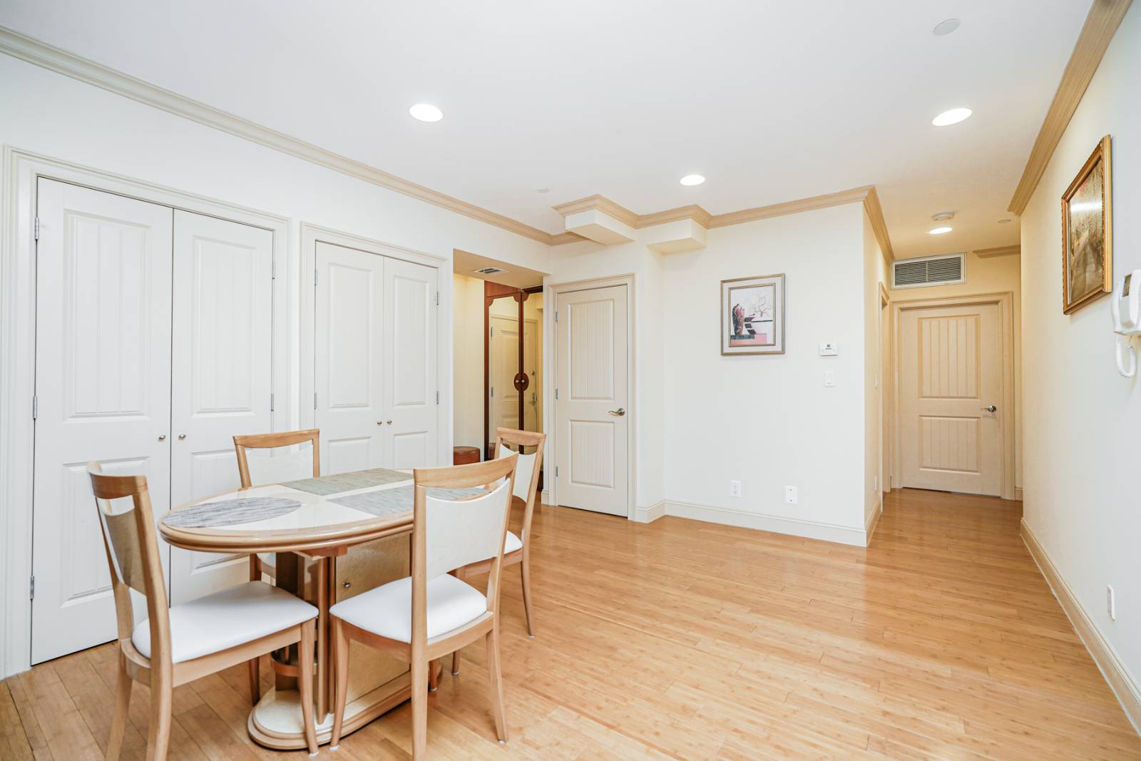 #5 photo, 1689 E 21st Str, apt #D, ブルックリン区 Midwood , NY 11229