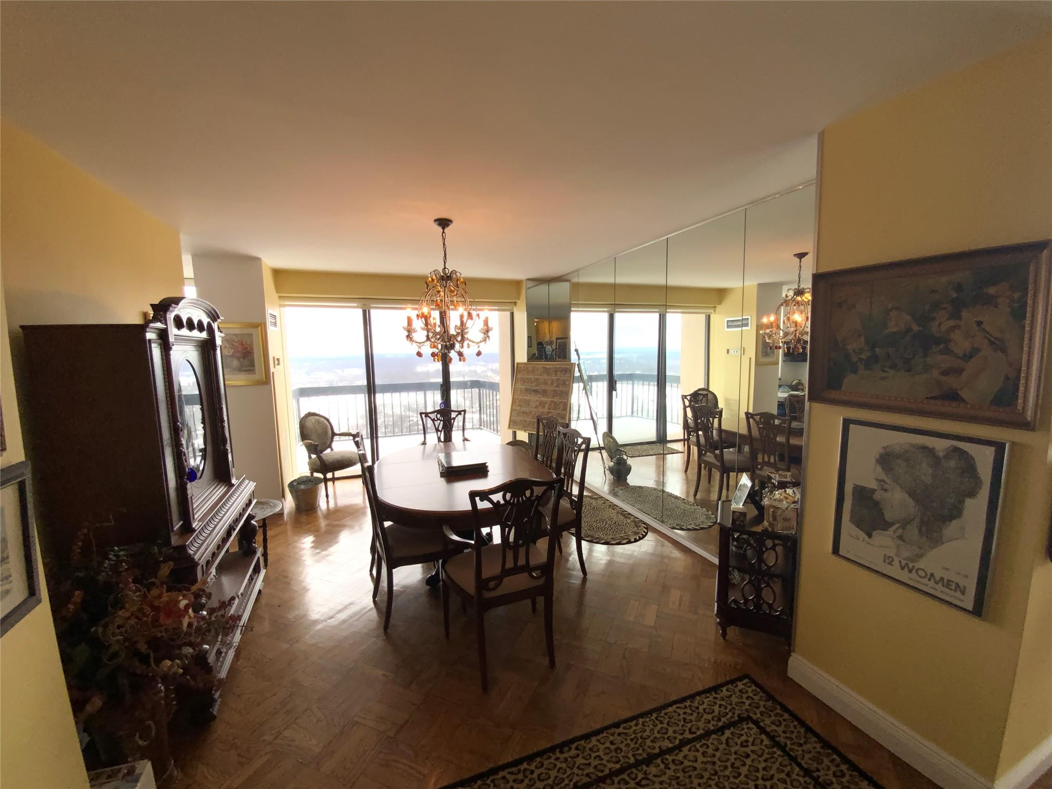 #6 photo, 27110 Grand Central Parkway, クイーンズ区 Floral Park , NY 11005