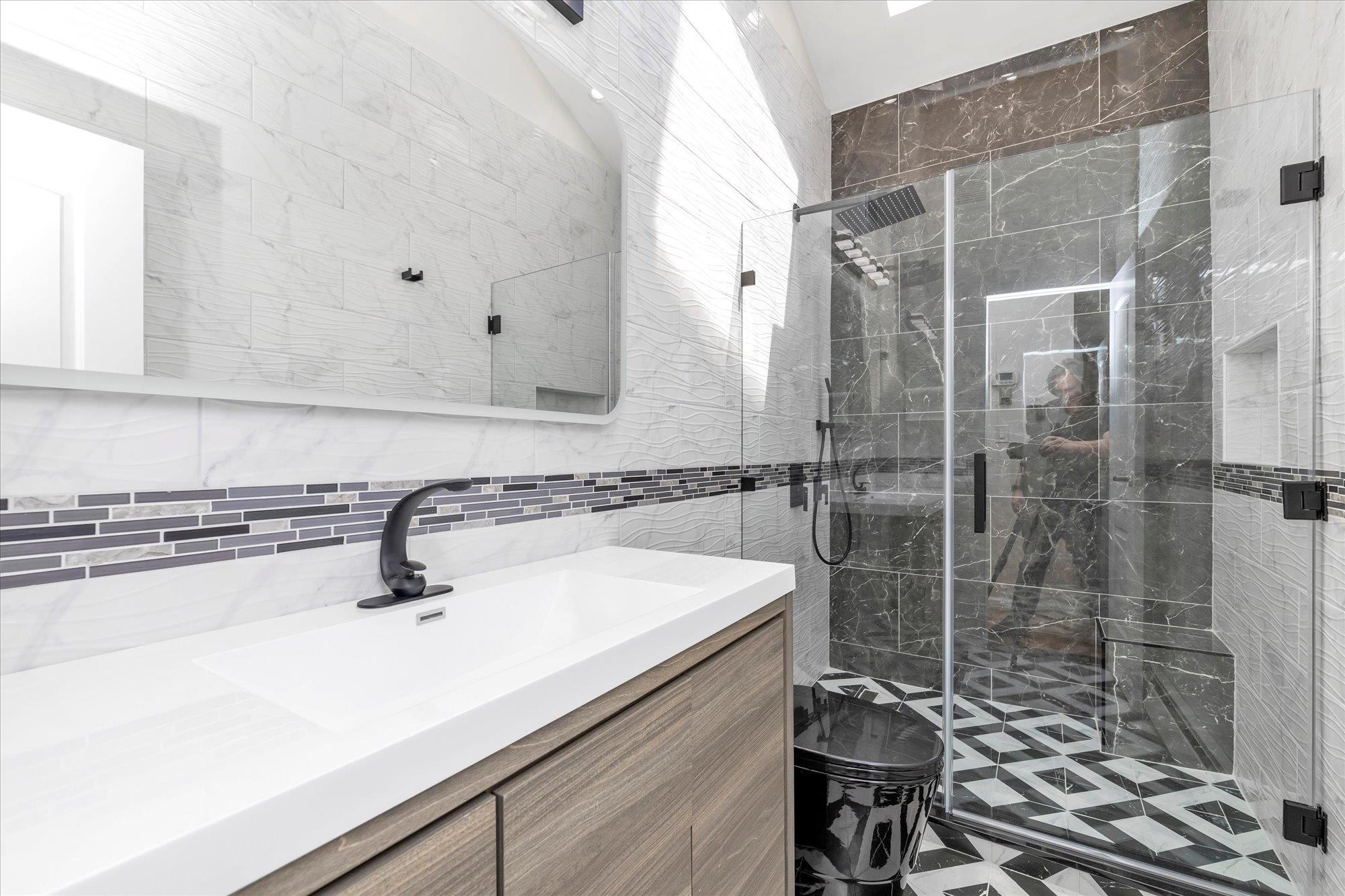 #18 photo, 69 Woodward Street, ナッソー郡 Roslyn Heights , NY 11577