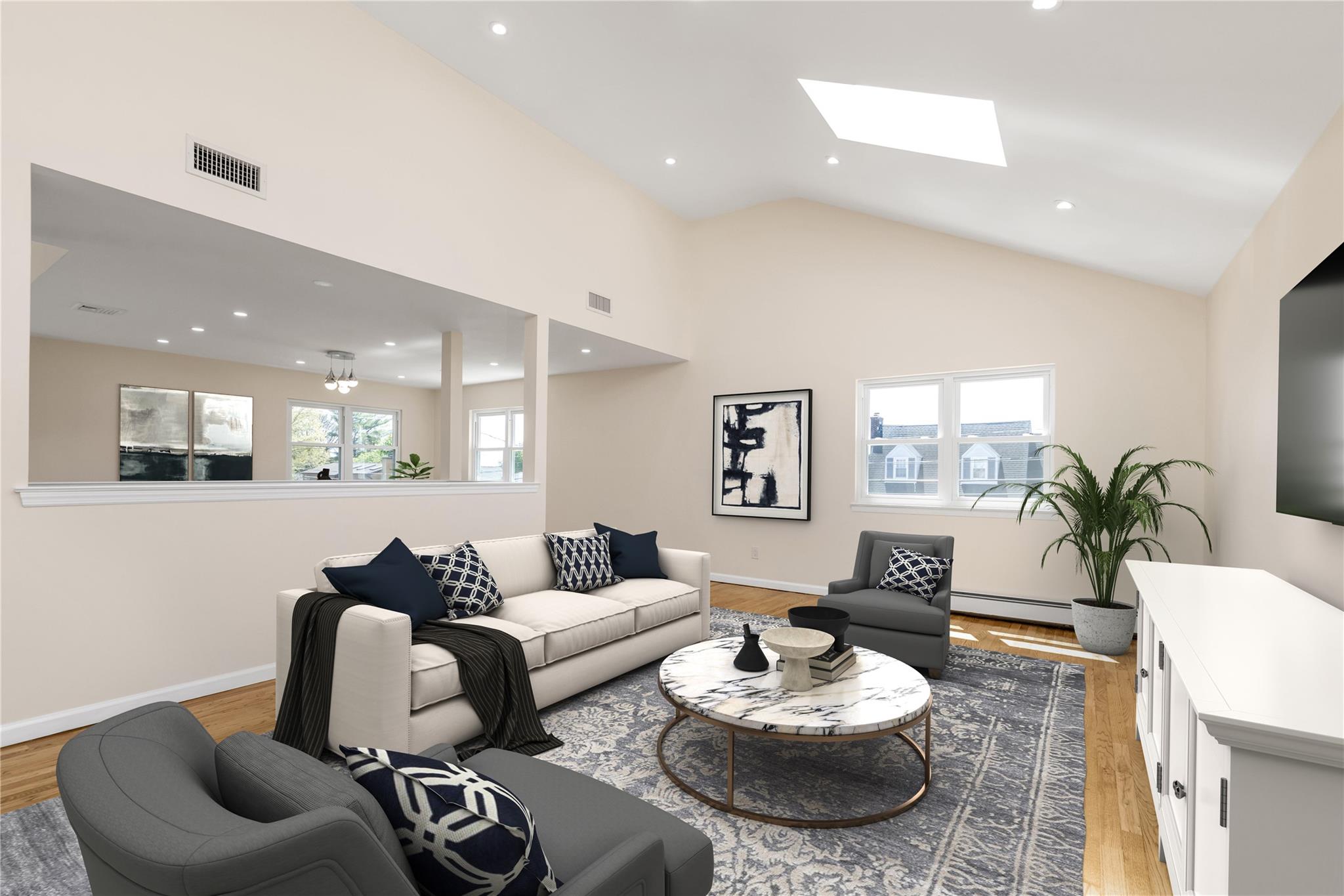 #3 photo, 69 Woodward Street, ナッソー郡 Roslyn Heights , NY 11577