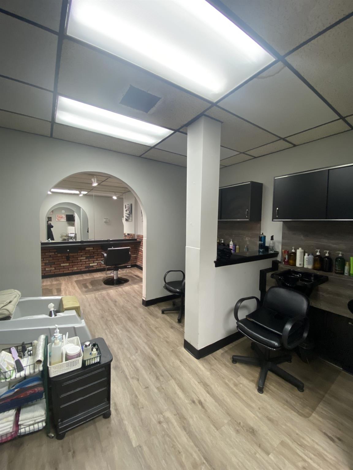 #6 photo, 917 Hempstead Turnpike, 长岛 Franklin Square , NY 11010