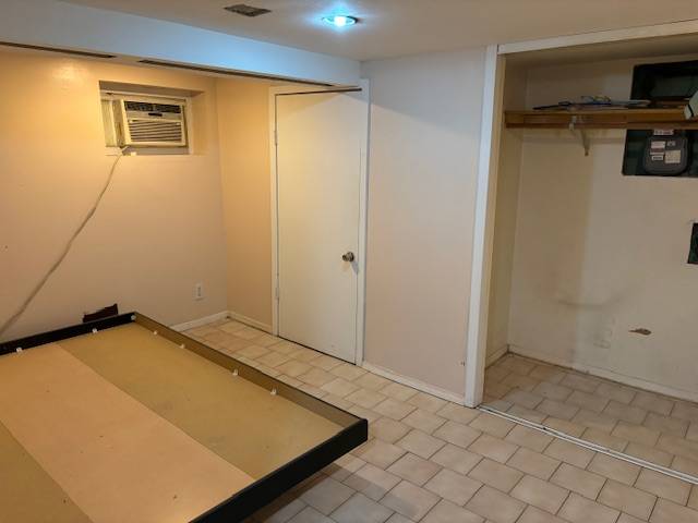 #12 photo, 95-18 Linden Blvd, Ozone Park , NY 11417