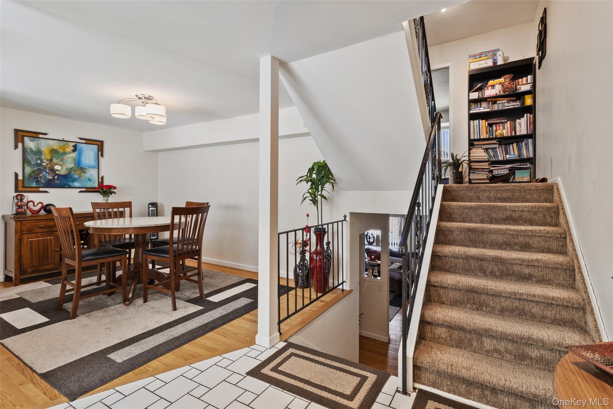 #3 photo, 11 Jackson Avenue, Scarsdale , NY 10583