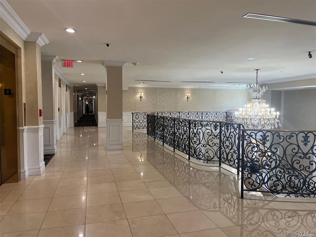 #5 photo, 260 Central, Lawrence , NY 11559