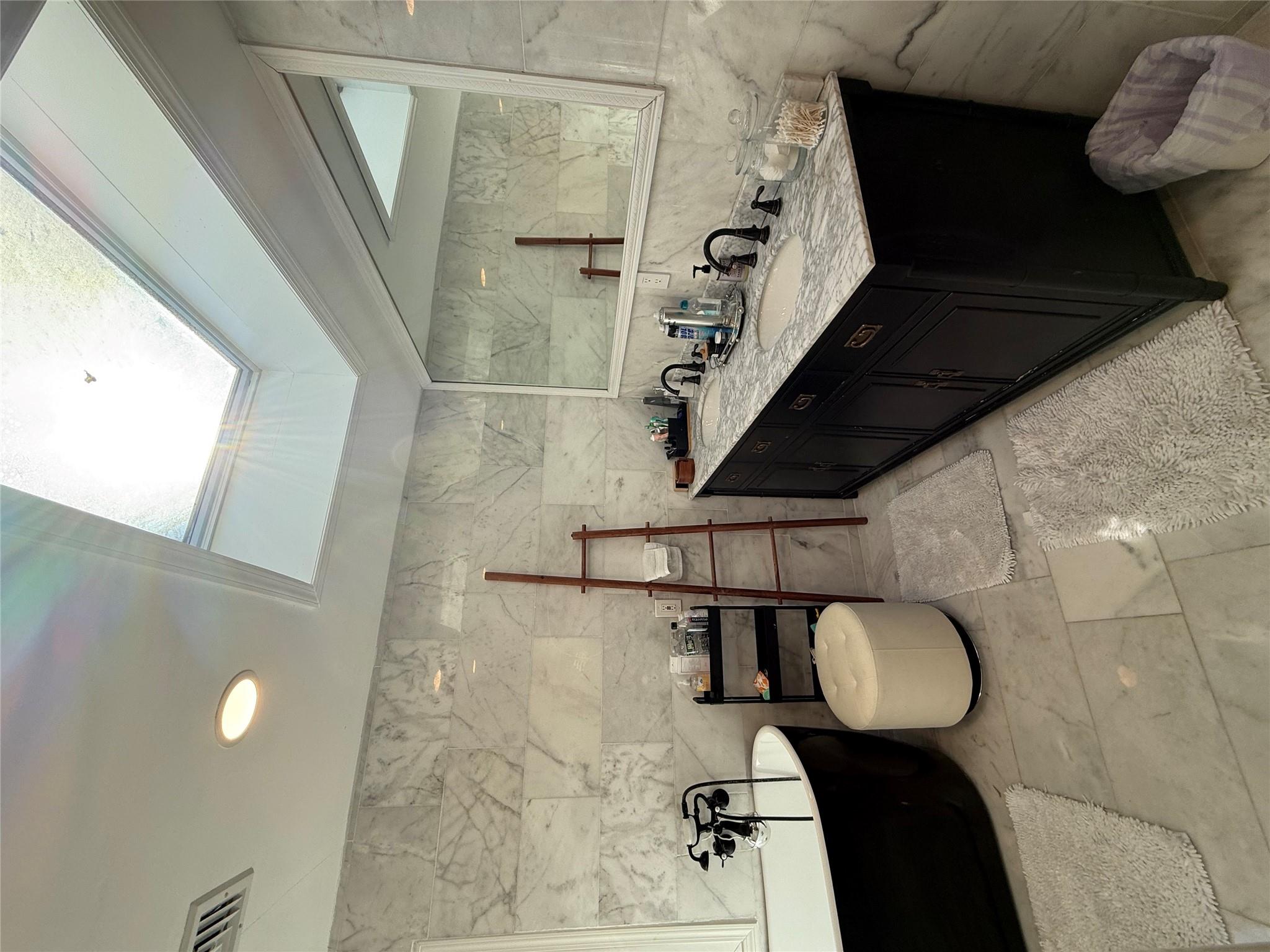 #16 photo, 15 Fresh Pond Road, 东长岛 北港 Northport , NY 11768