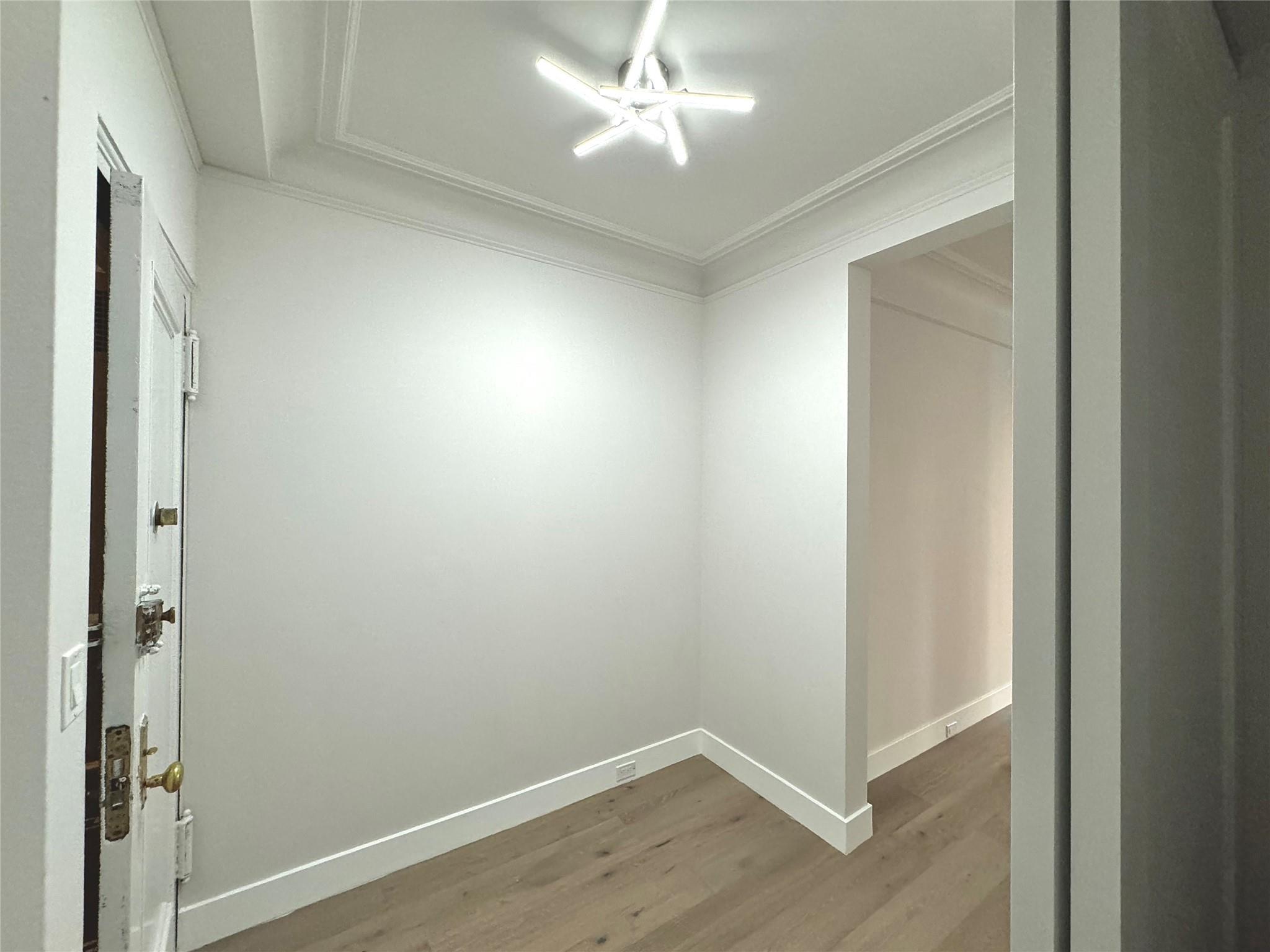 #8 photo, 221 W 82nd Street, مانهاتن New York (Manhattan) , NY 10024