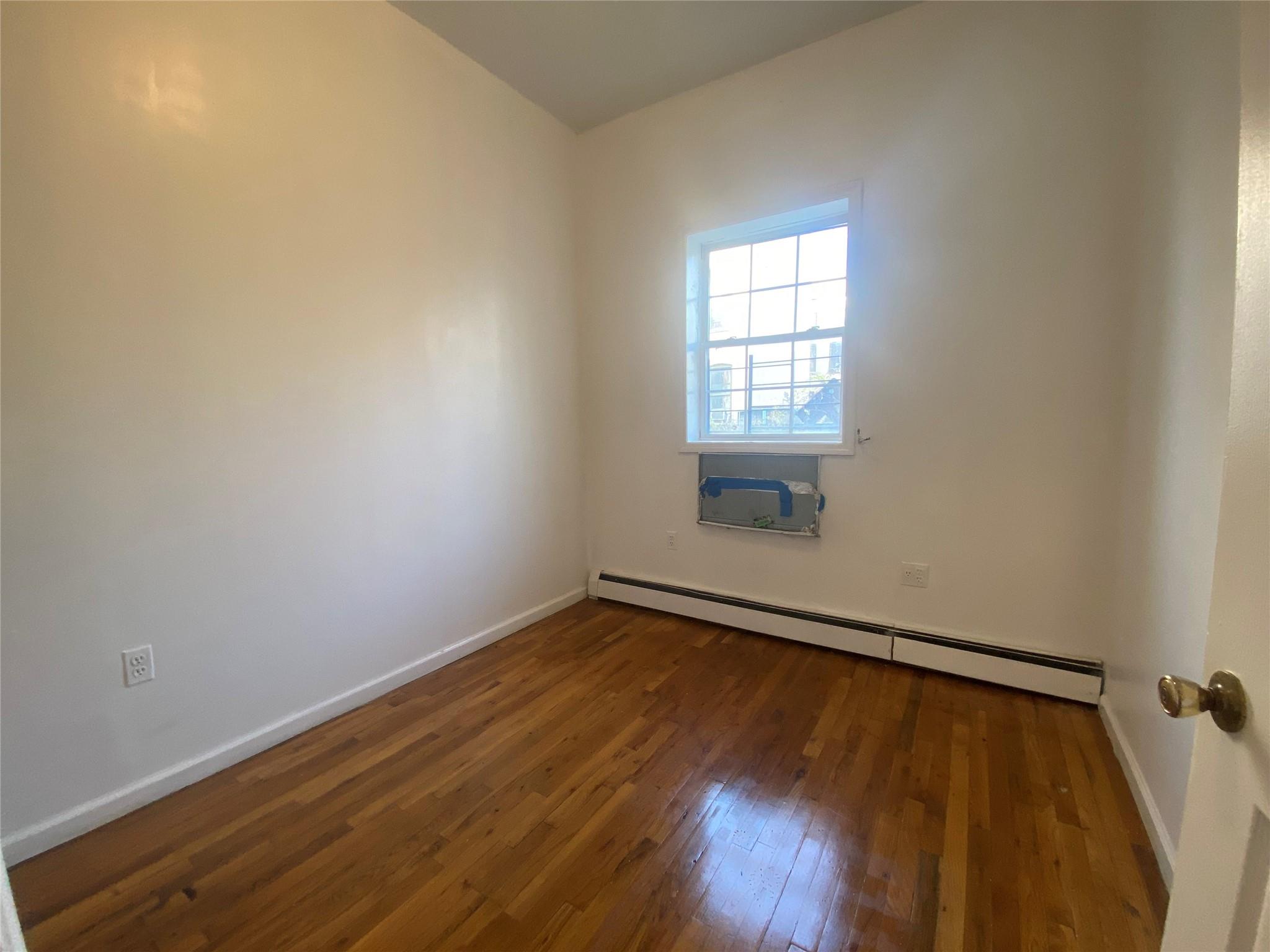 #3 photo, 875 elsmere Place, ブロンクス区 Bronx , NY 10460