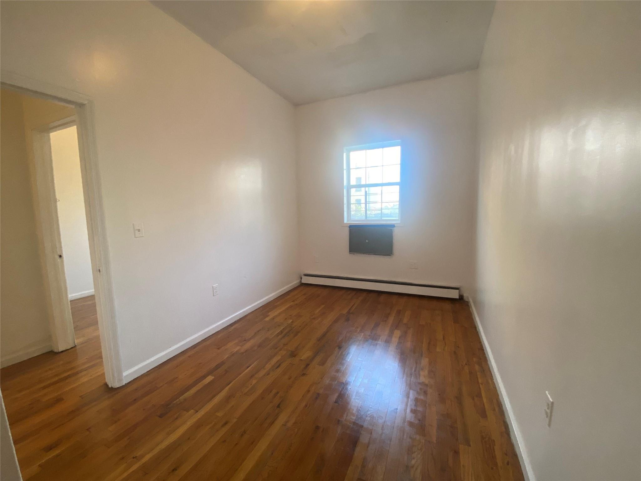 #4 photo, 875 elsmere Place, ブロンクス区 Bronx , NY 10460