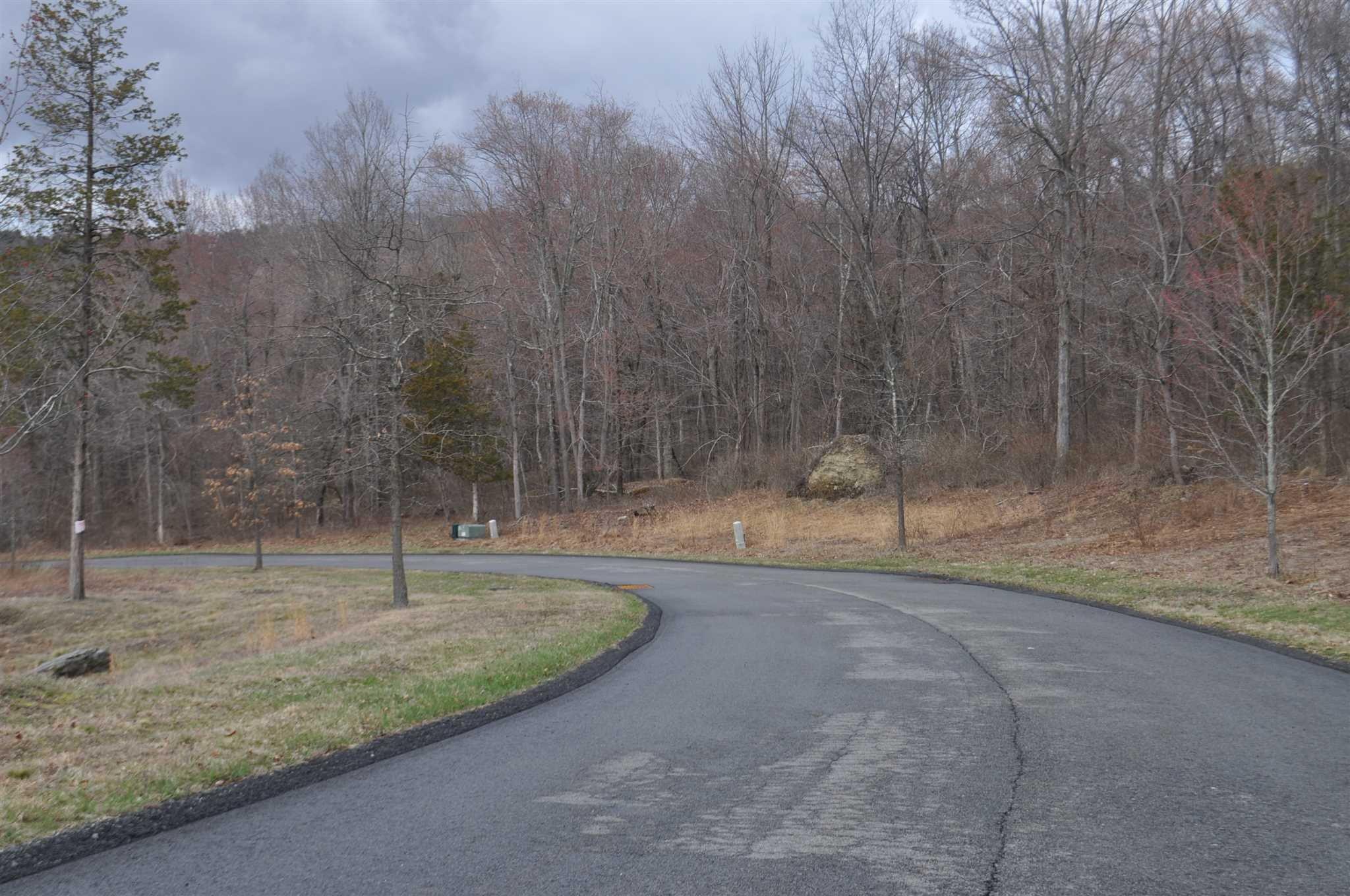 #4 photo, Stonecrest Lot #18 Court, Hopewell Junction , NY 