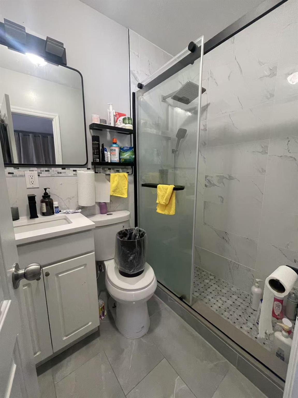 #3 photo, 37-15 88th Street, クイーンズ区 Jackson Heights , NY 11372