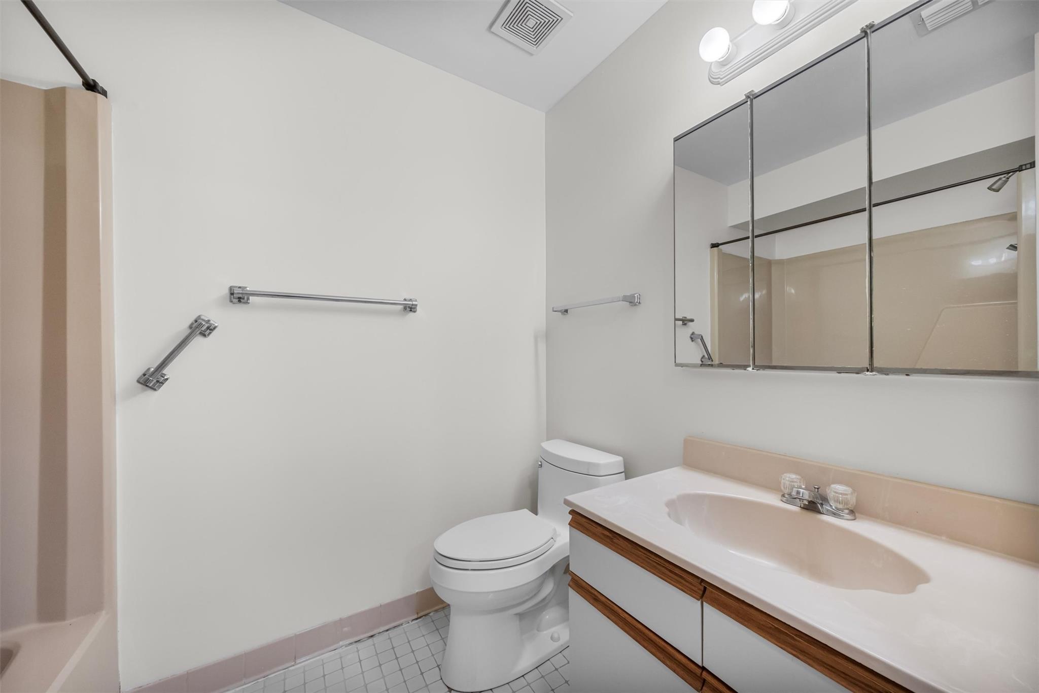 #18 photo, 156 Carriage Court, Yorktown Heights , NY 10598