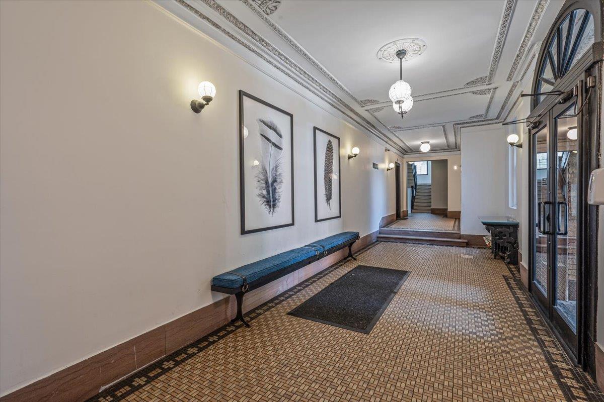 #17 photo, 24-75 38th Street, クイーンズ区 Astoria , NY 11103