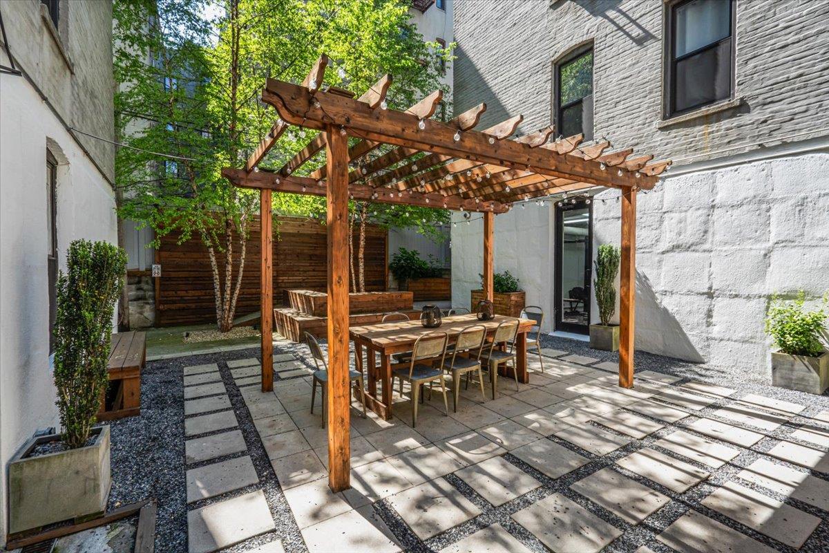 #19 photo, 24-75 38th Street, クイーンズ区 Astoria , NY 11103