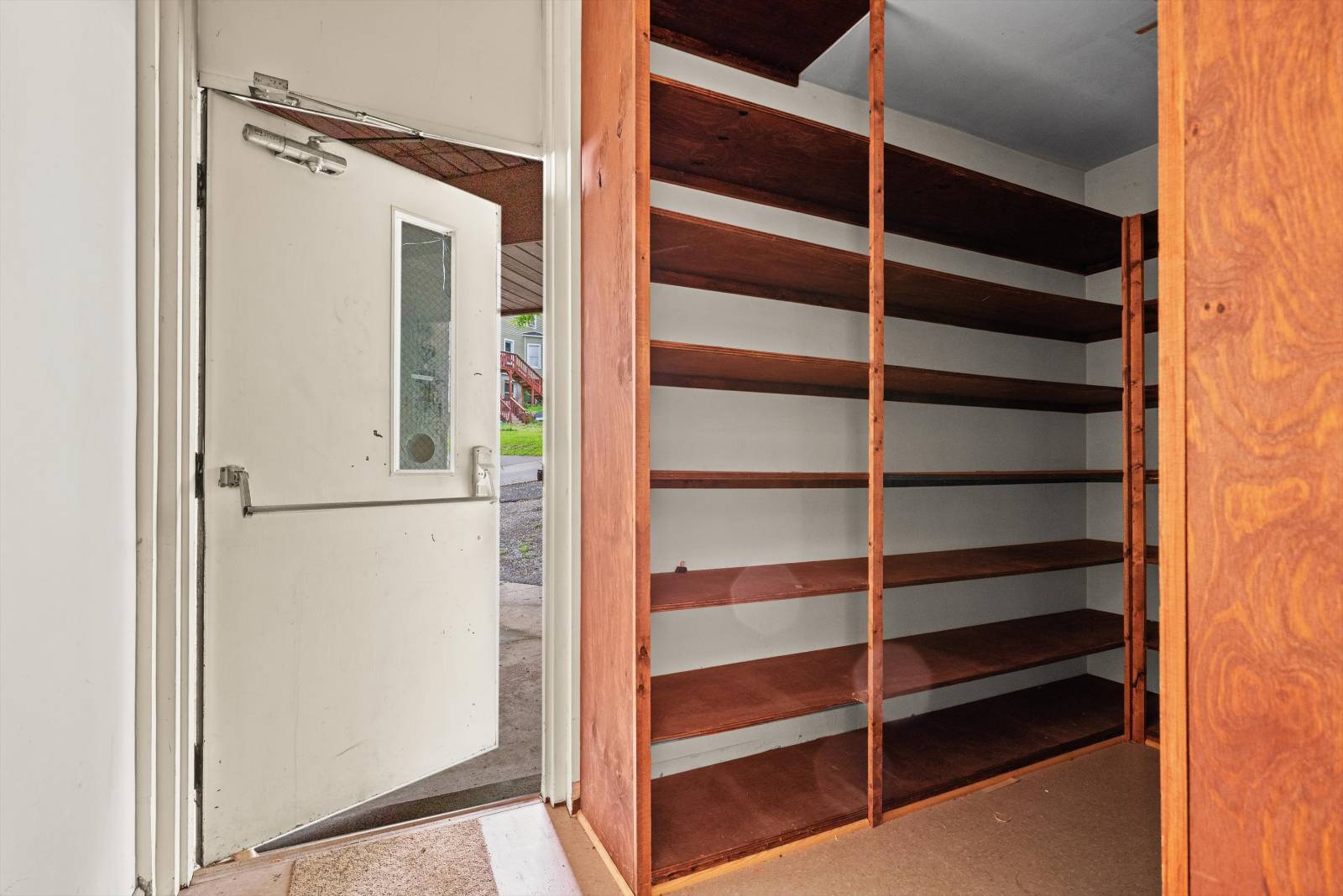 #33 photo, 90 Scofield, Walden , NY 12586