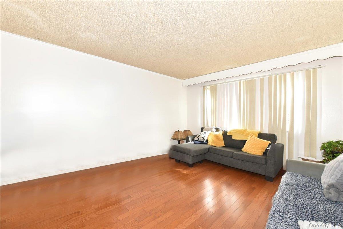 #4 photo, 176-17 127 Avenue, クイーンズ区 Jamaica , NY 11434