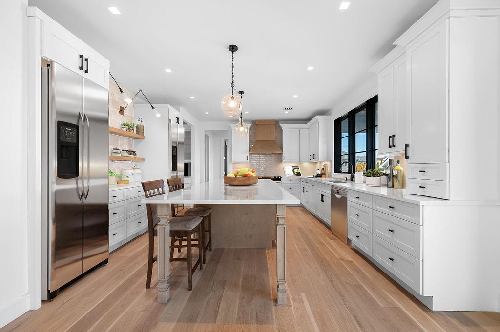 #6 photo, 42 Waterview Avenue, Massapequa , NY 11758