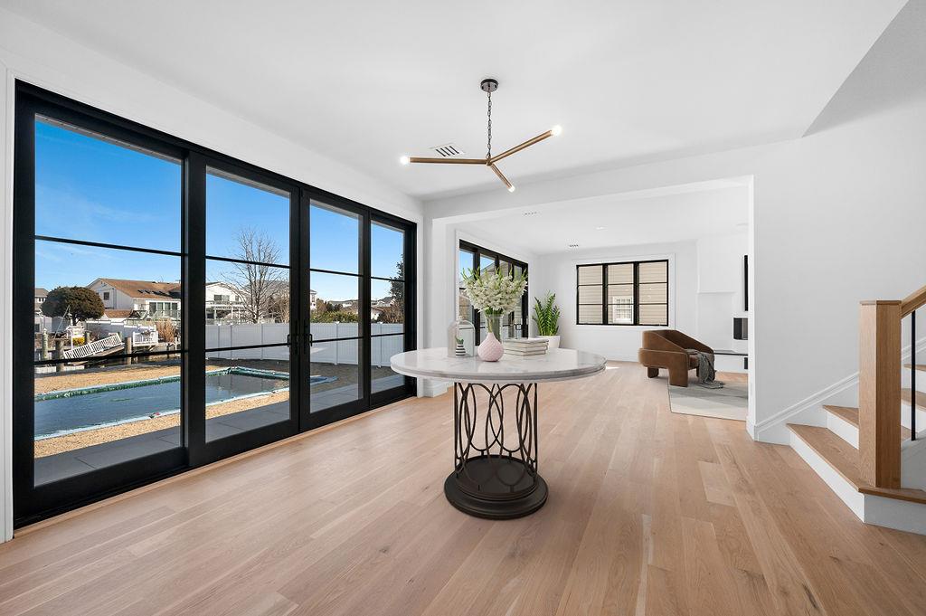 #7 photo, 42 Waterview Avenue, Massapequa , NY 11758