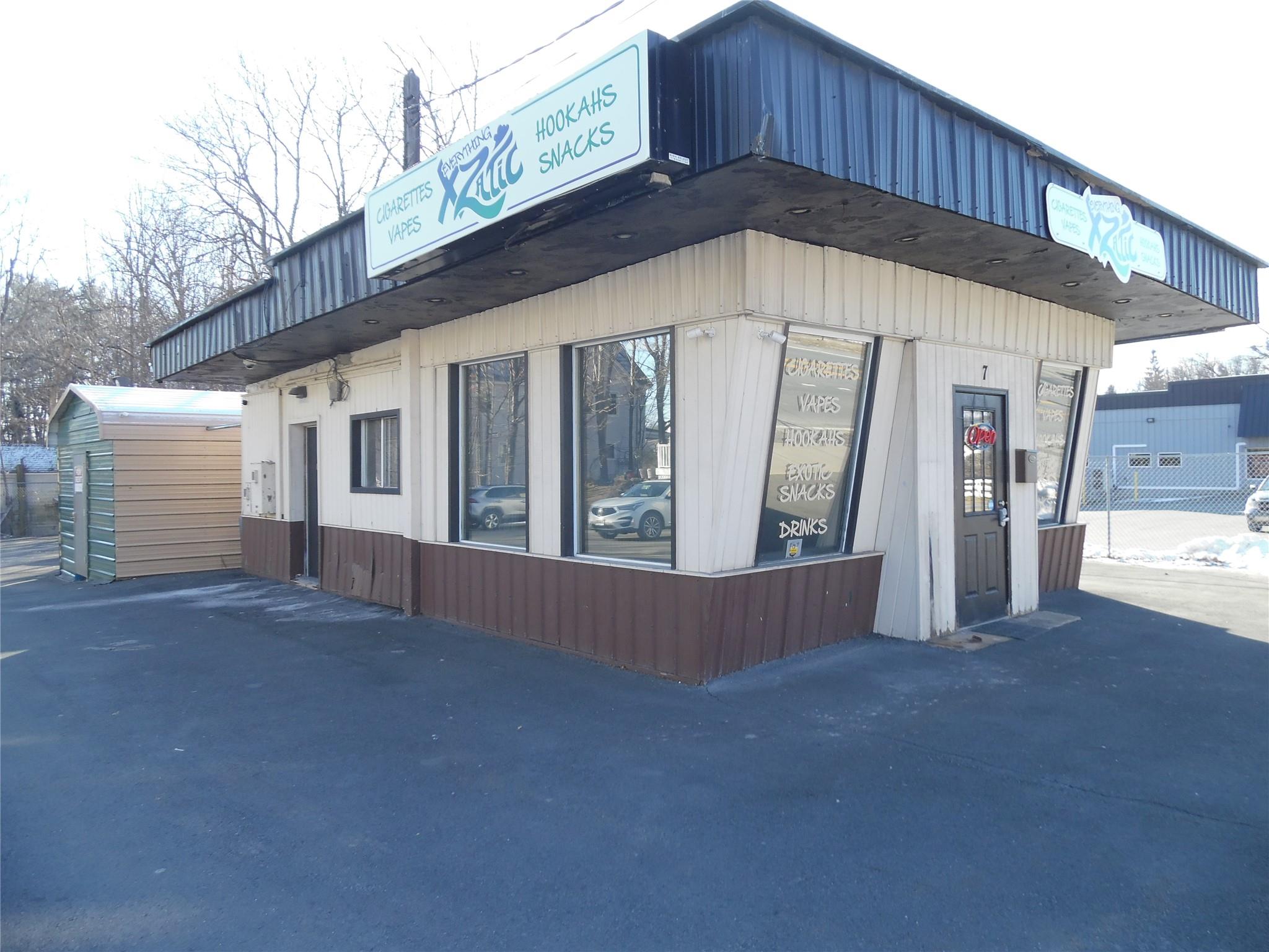 #13 photo, 547 Broadway, Monticello , NY 12701