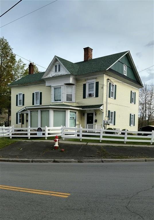 #15 photo, 547 Broadway, Monticello , NY 12701