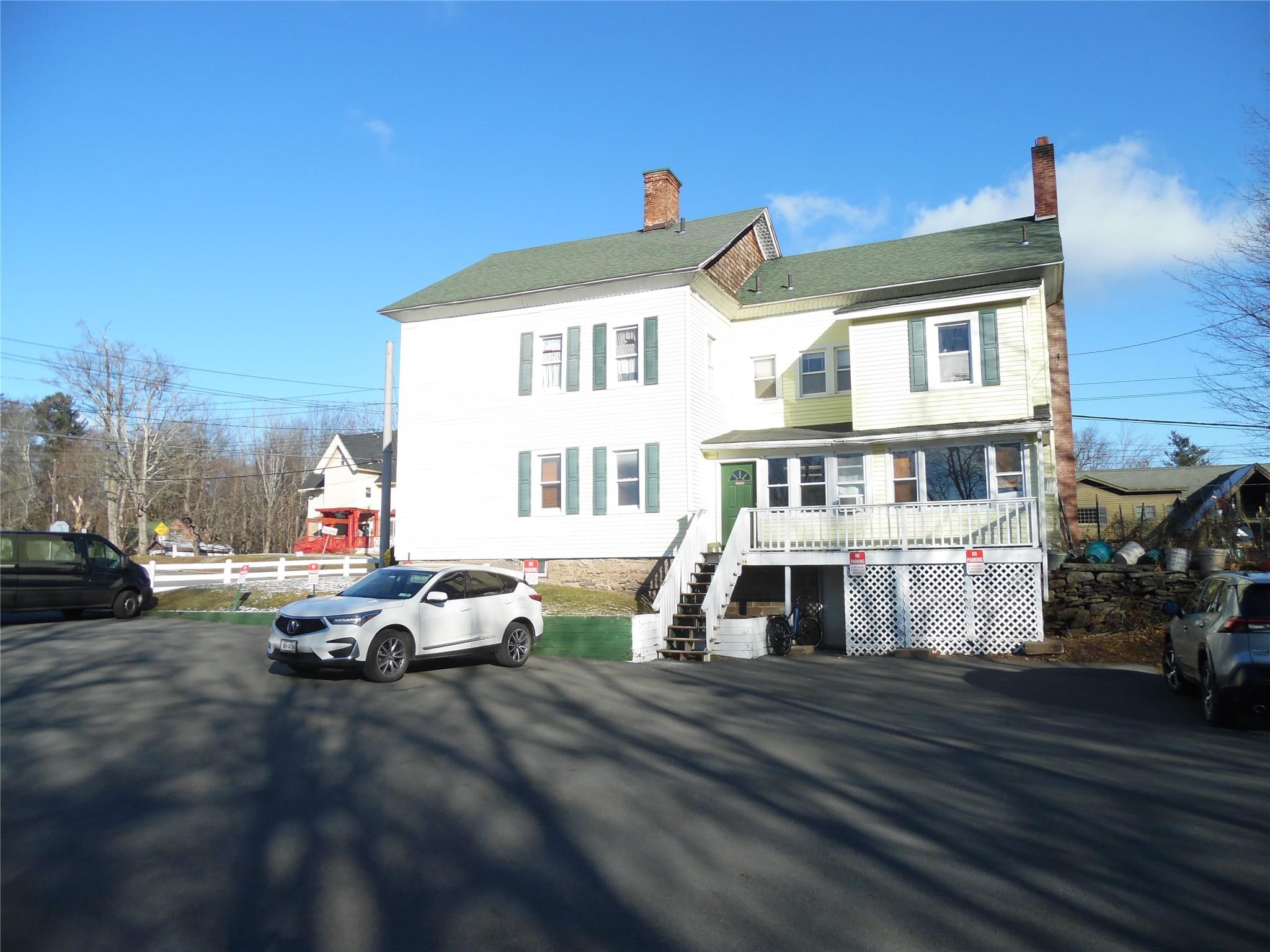 #4 photo, 547 Broadway, Monticello , NY 12701