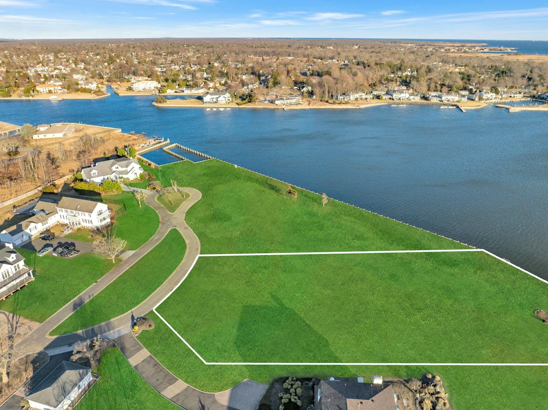 #4 photo, Lot 6 Overlea Court, サフォーク郡 Bay Shore , NY 