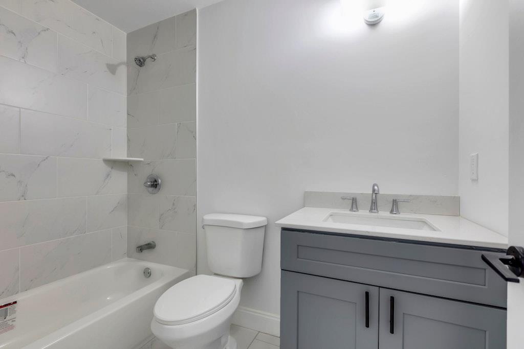 #14 photo, N/C CAROLL Avenue, 东长岛 Ronkonkoma , NY 11779