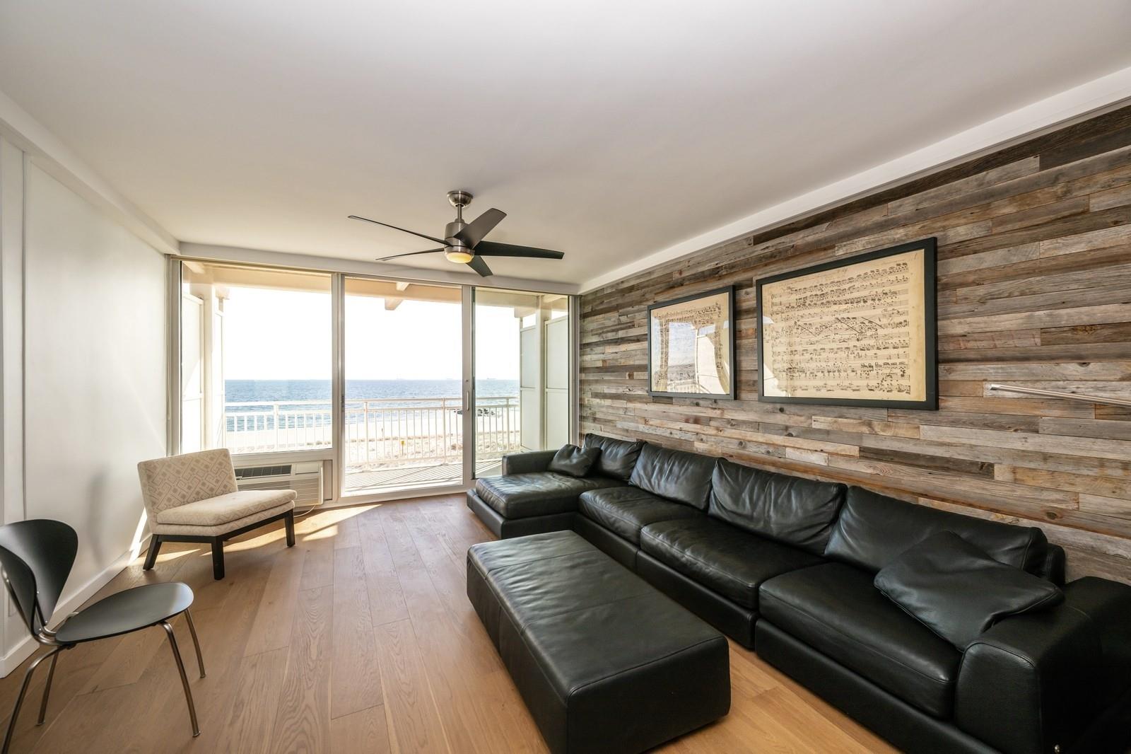 #12 photo, 830 Shore Road, ナッソー郡 Long Beach , NY 11561