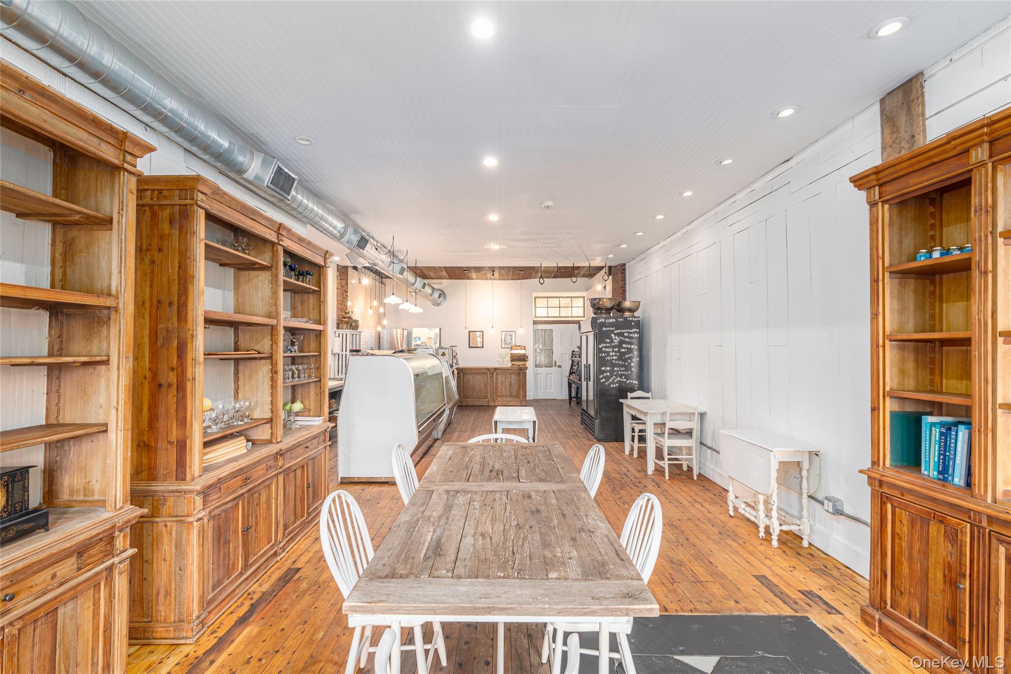 #11 photo, 19 Front Street, サフォーク郡 Greenport , NY 11944