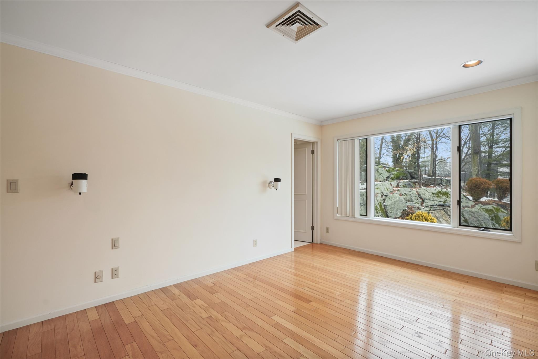 #20 photo, 14 Lakeside Drive, Rye , NY 10580