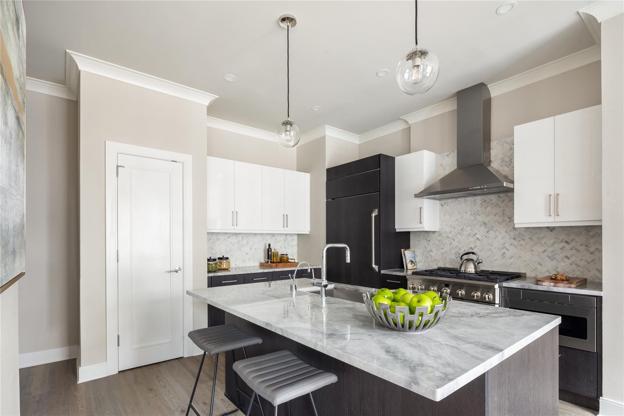 #4 photo, 100 Garvies Point Road, ナッソー郡 Glen Cove , NY 11542