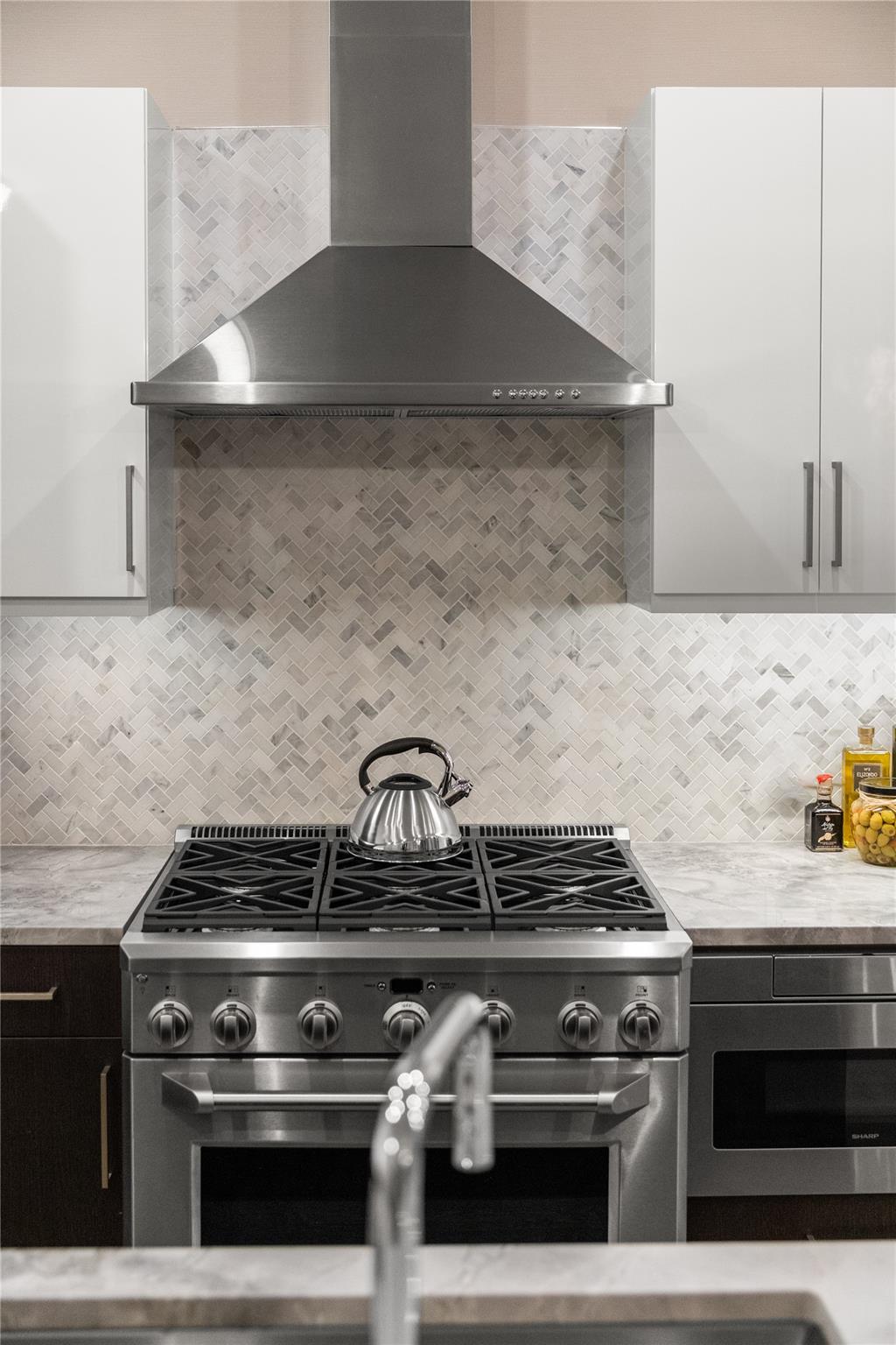 #5 photo, 100 Garvies Point Road, ナッソー郡 Glen Cove , NY 11542