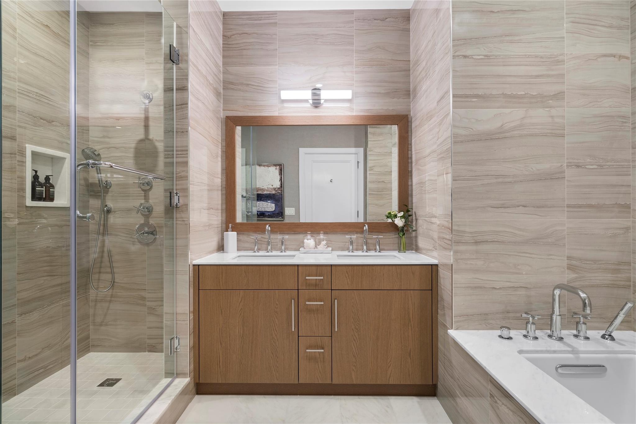 #8 photo, 100 Garvies Point Road, ナッソー郡 Glen Cove , NY 11542