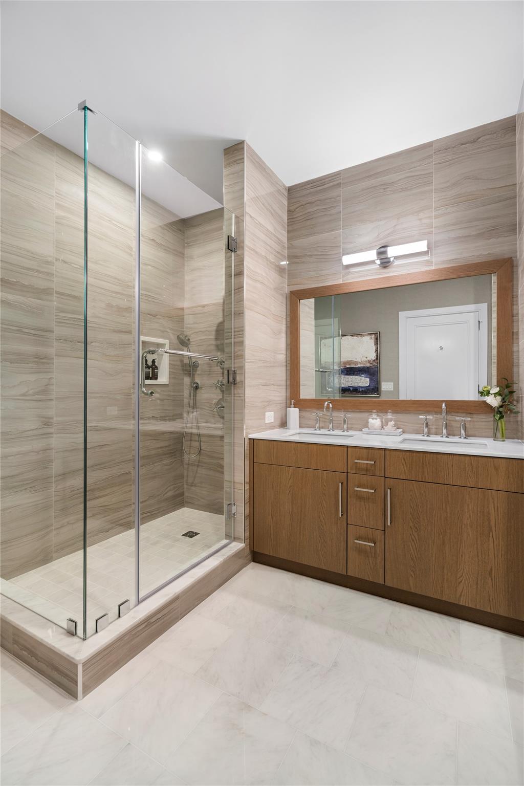 #9 photo, 100 Garvies Point Road, ナッソー郡 Glen Cove , NY 11542