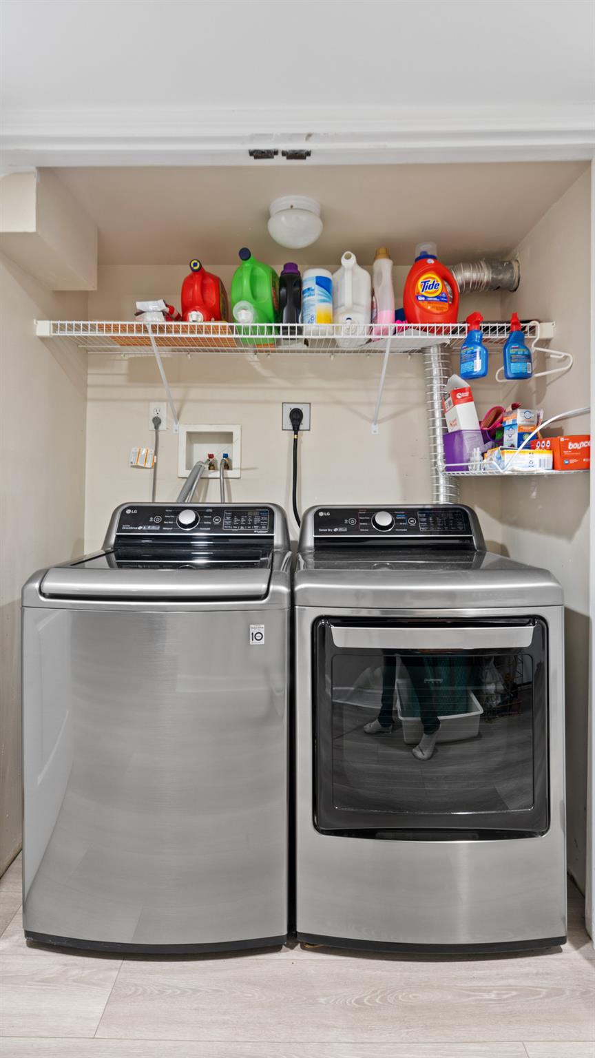 #18 photo, 35 Whaley Avenue, Bethpage , NY 11714